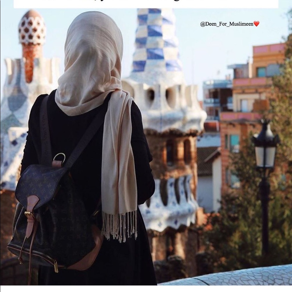 Meet your Posher, Sabiha